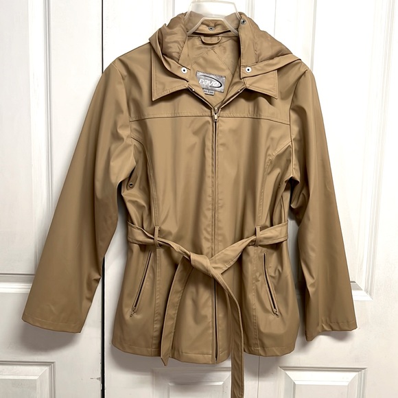 rave Jackets & Blazers - Vintage Rave Tan Zip Up Hooded Pocket Belted Raincoat size L